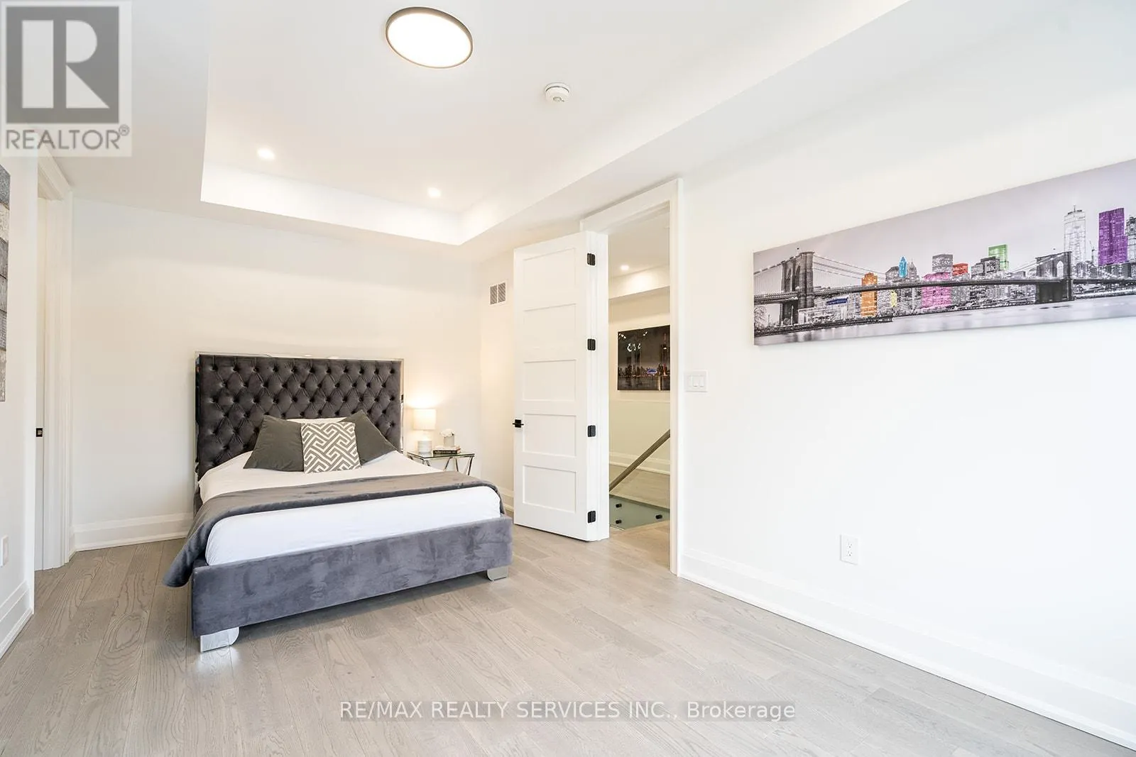 3 BONNYVIEW DRIVE