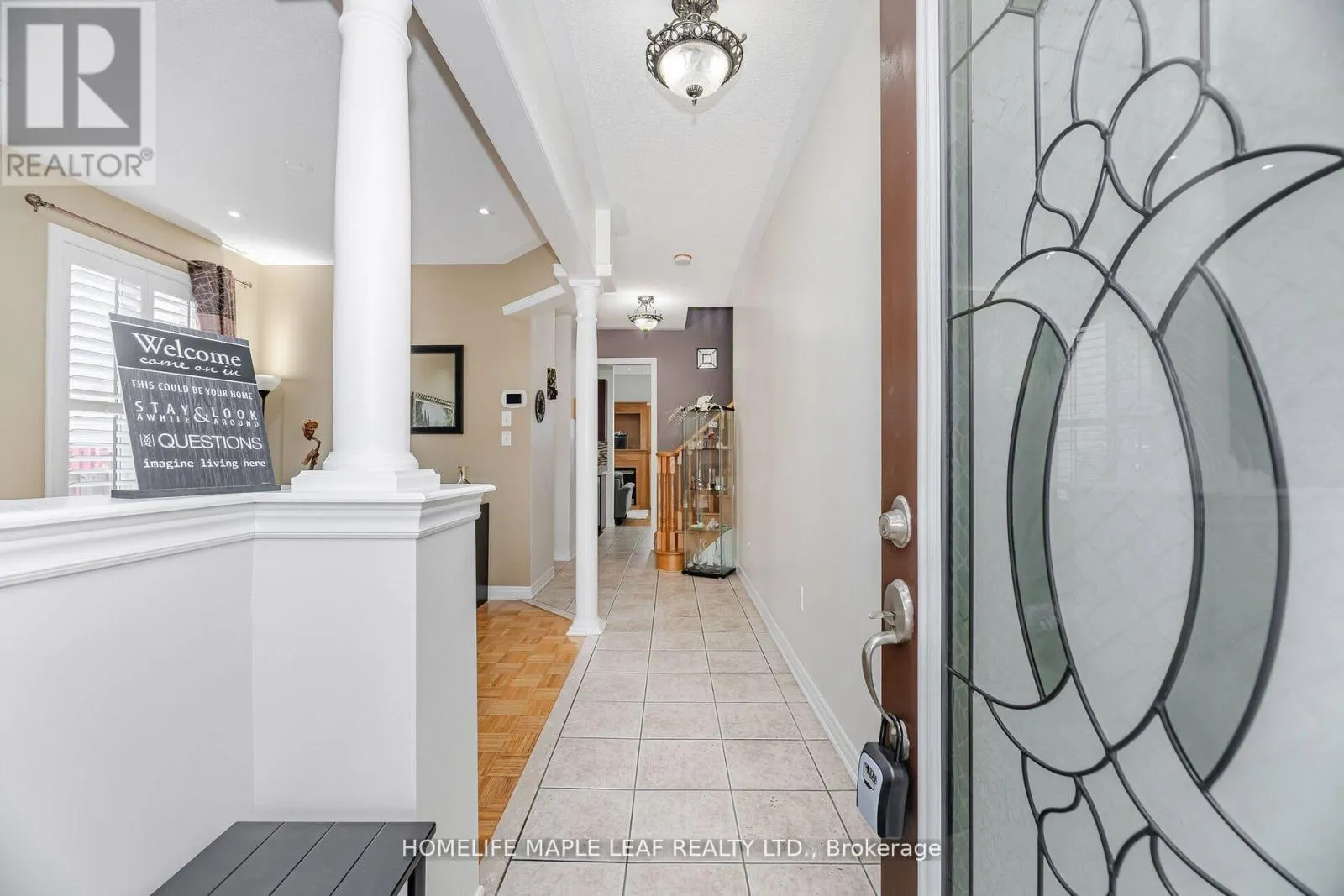 17 EAGLEFIELD GATE