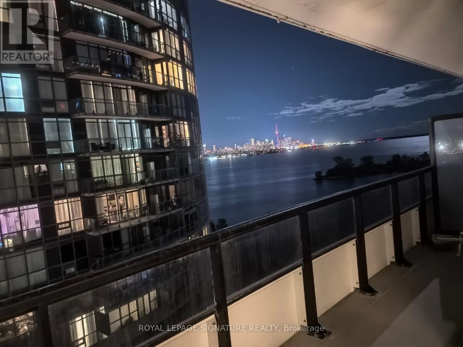 1406 - 65 ANNIE CRAIG DRIVE