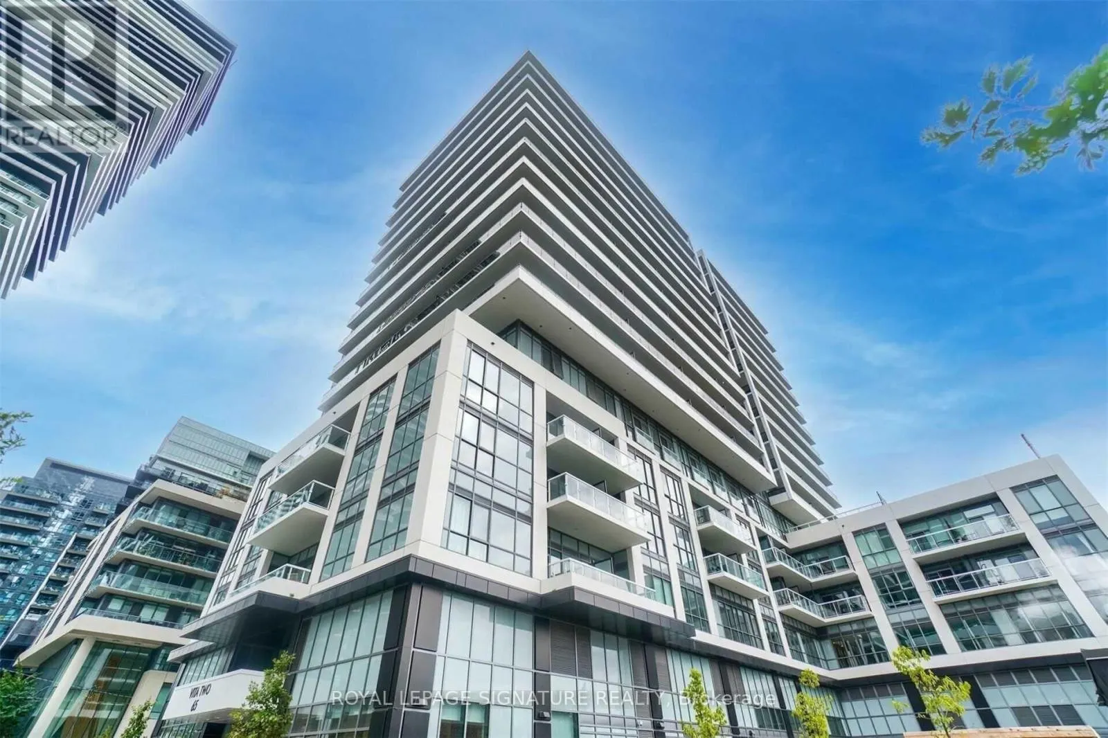 1406 - 65 ANNIE CRAIG DRIVE