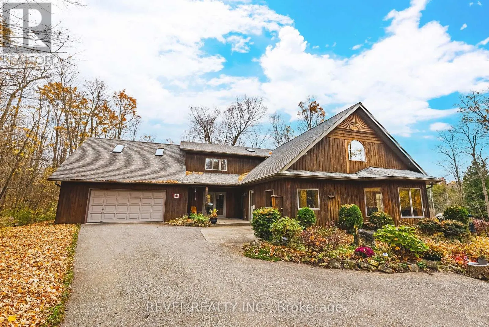 1325 3 SIDE ROAD