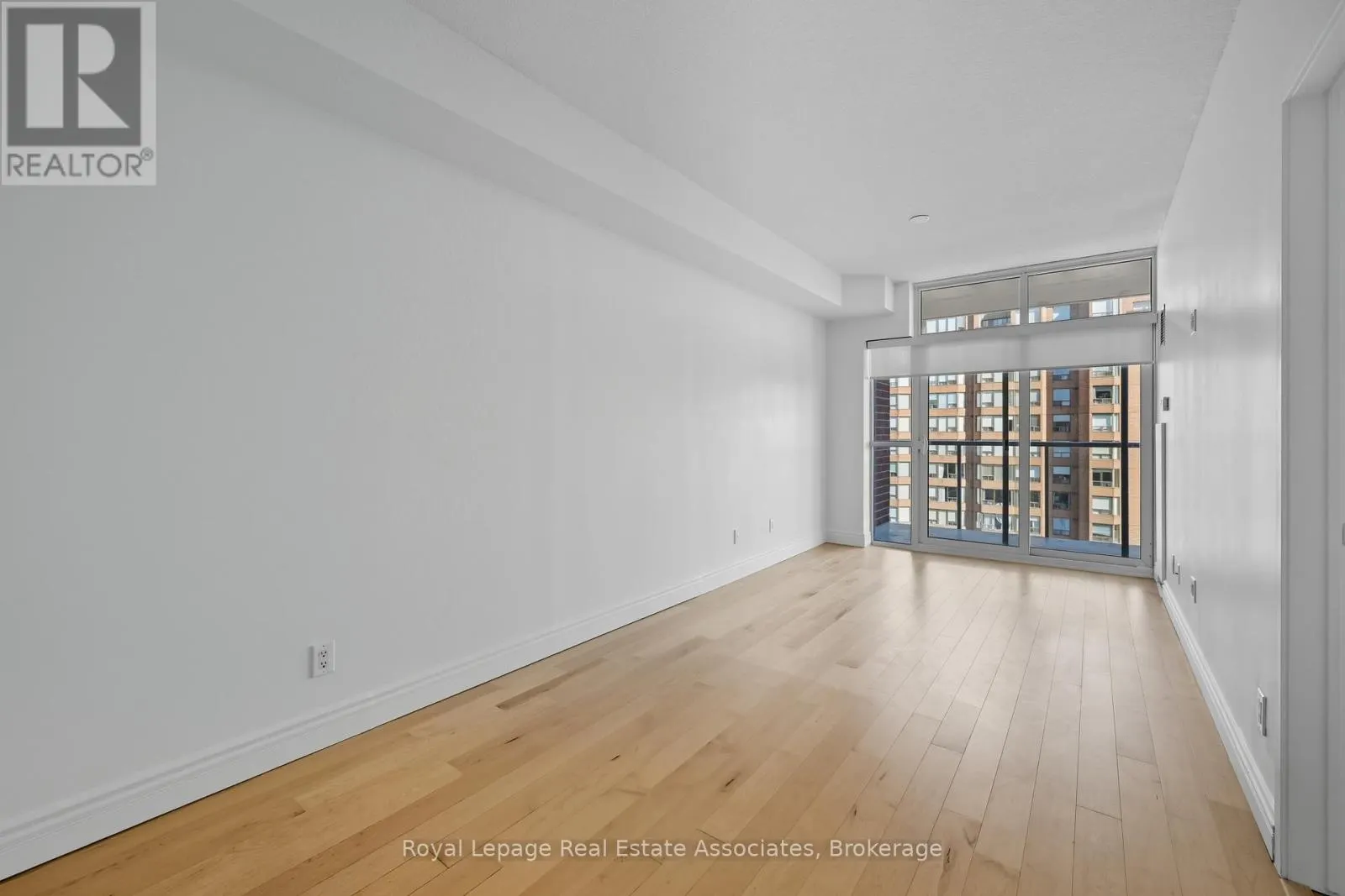 1407 - 551 MAPLE AVENUE