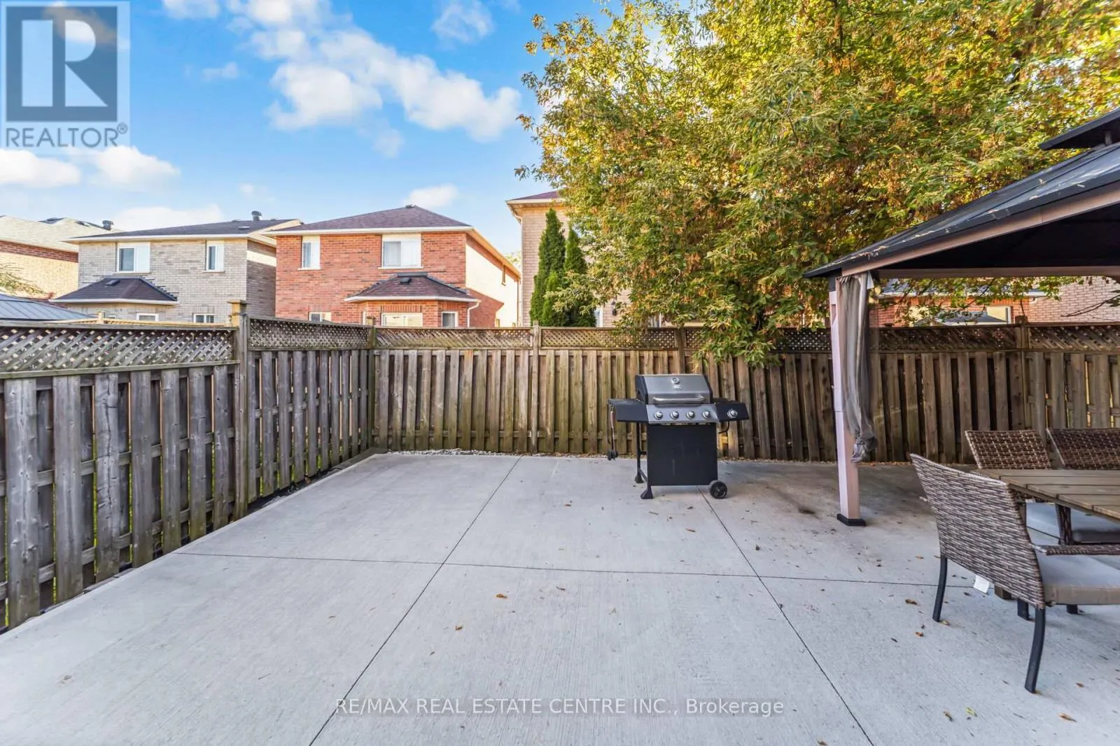 30 FLORENCE DRIVE