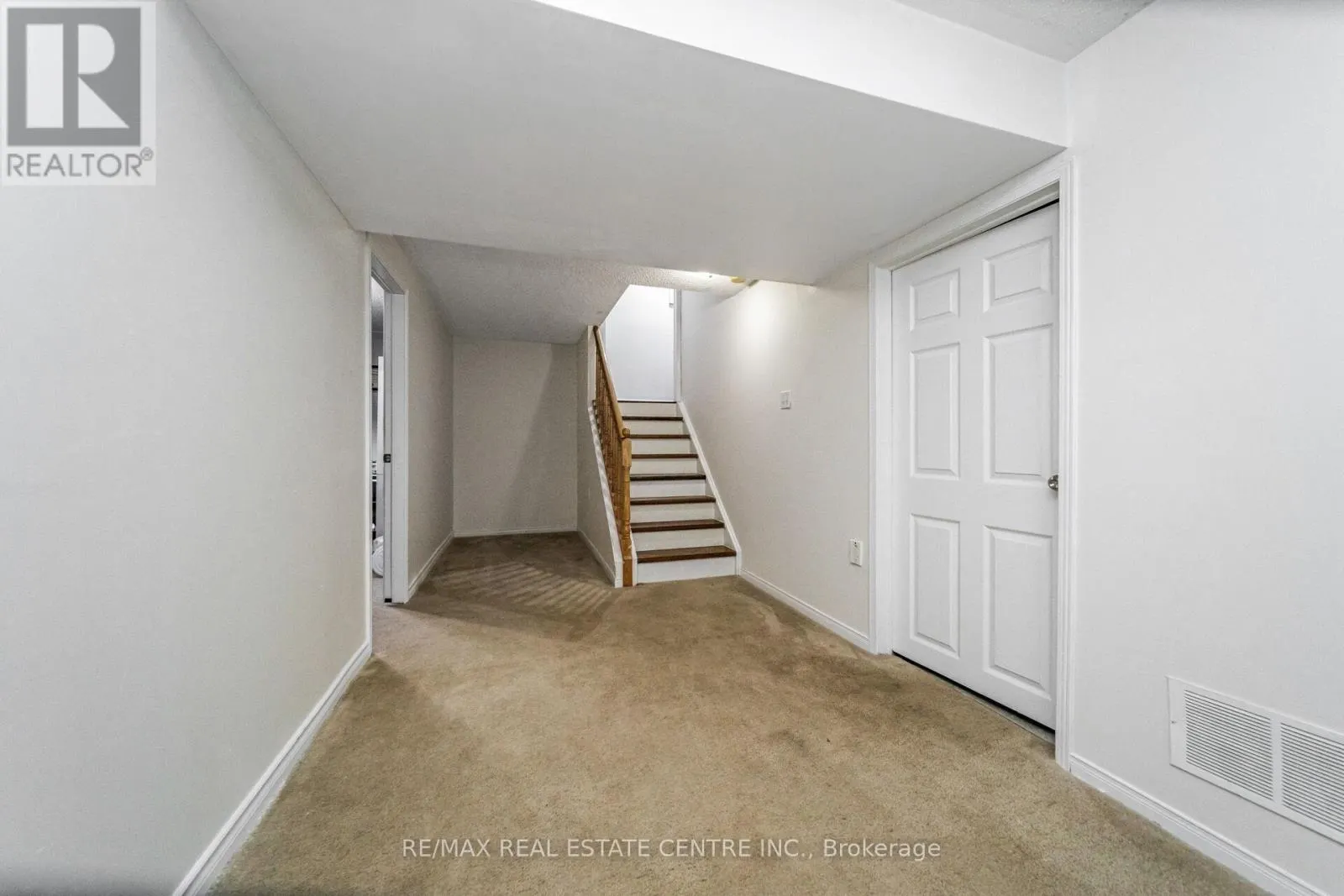 30 FLORENCE DRIVE