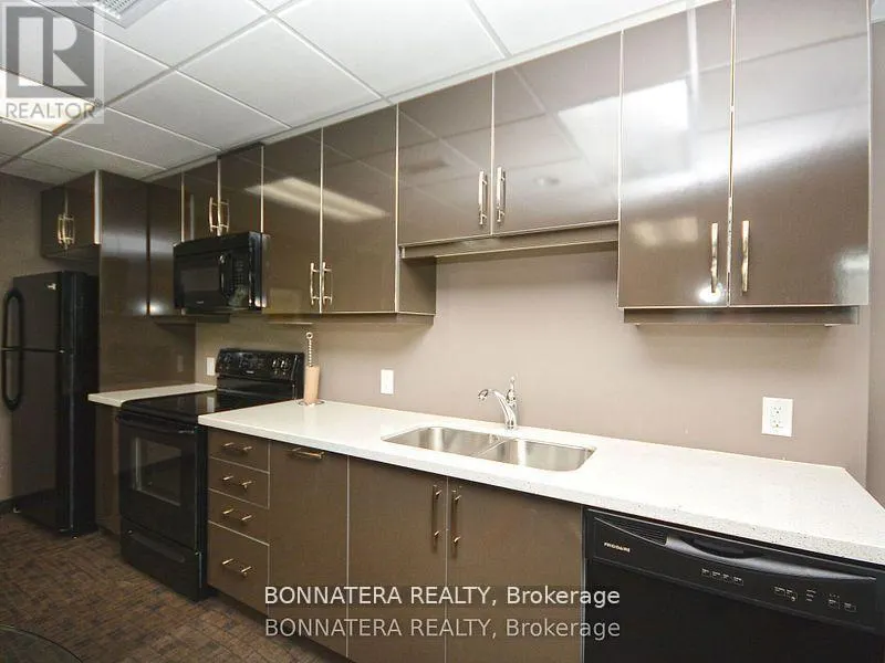 209 - 5010 CORPORATE DRIVE