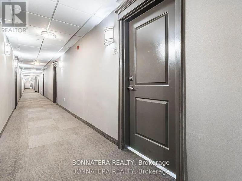 209 - 5010 CORPORATE DRIVE