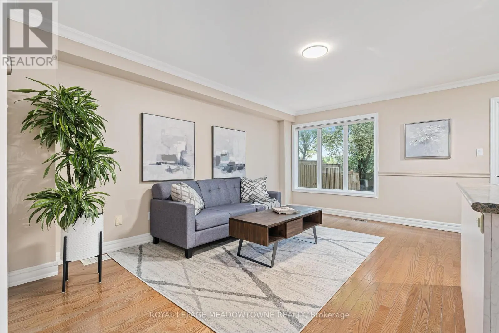 44 JAMES YOUNG DRIVE