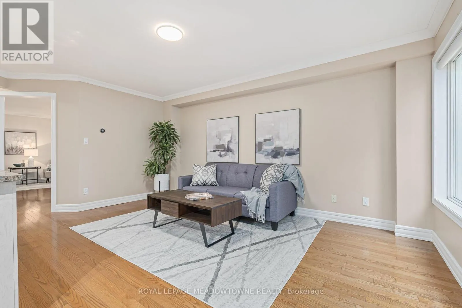 44 JAMES YOUNG DRIVE