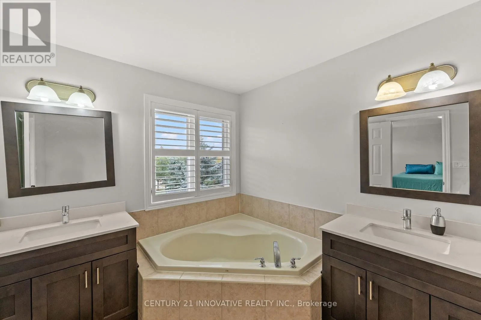 3265 CABANO CRESCENT