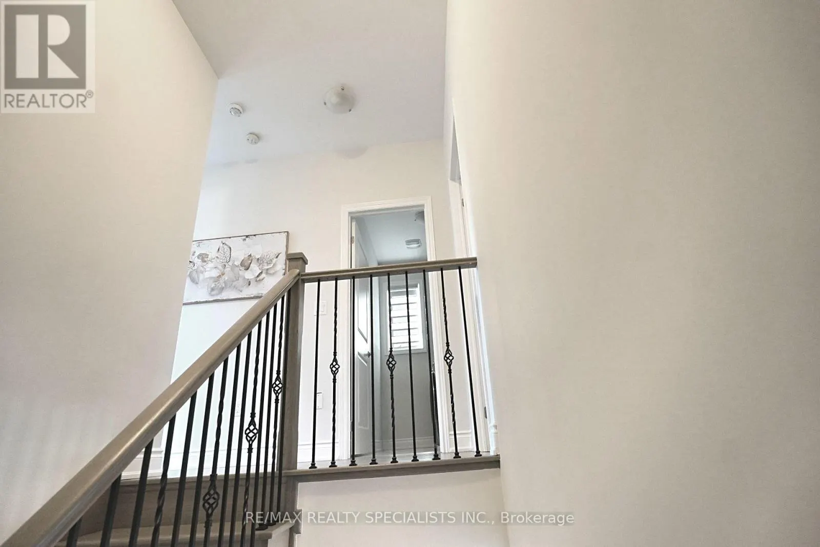 6 DEL GRAPPA STREET