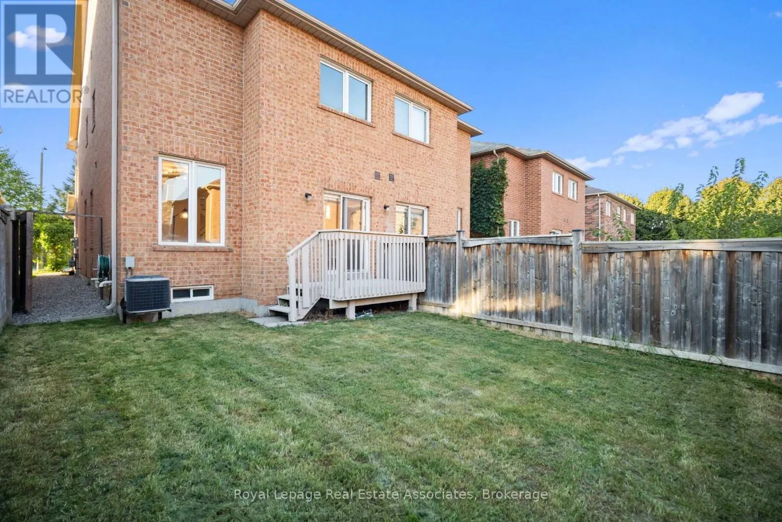 580 COURTNEY VALLEY ROAD