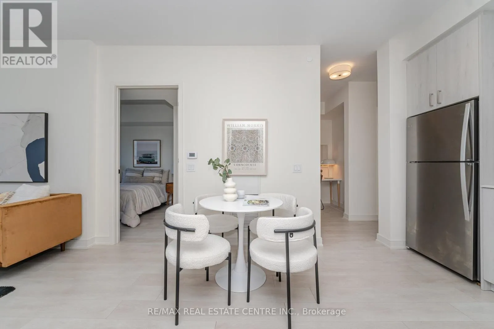 201 - 8010 DERRY ROAD