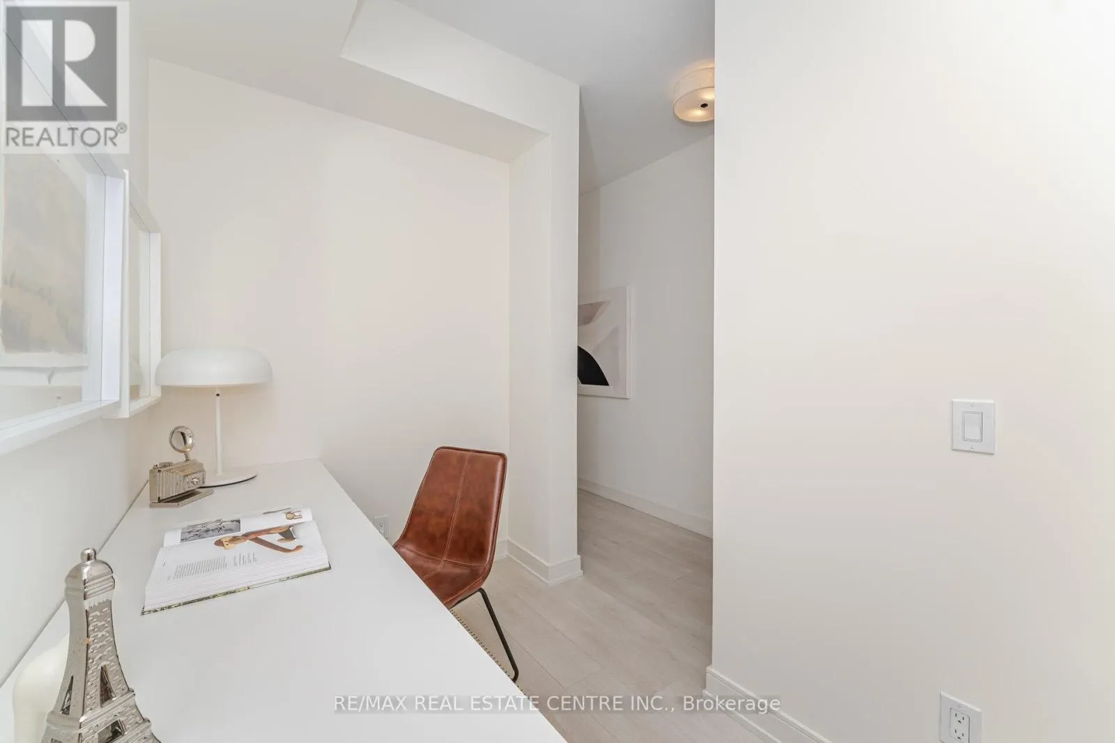201 - 8010 DERRY ROAD