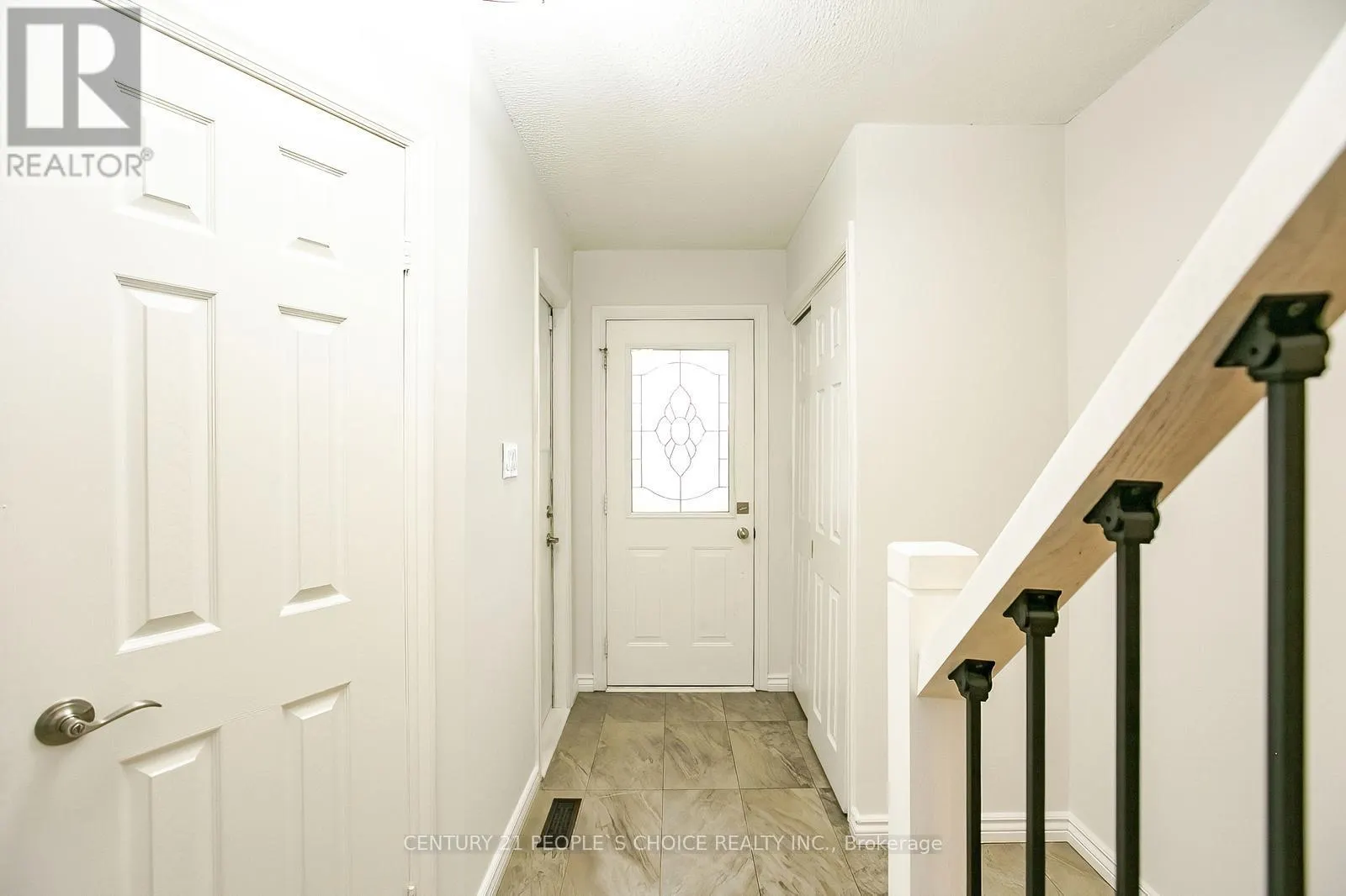 240 SIMMONS BOULEVARD