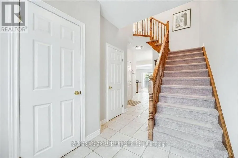 4005 ALEXAN CRESCENT