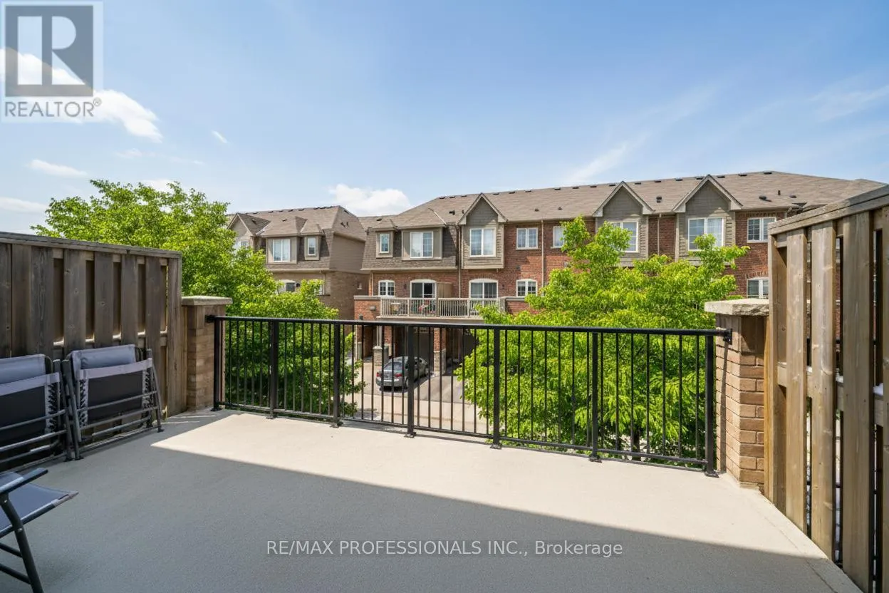7 - 3135 BOXFORD CRESCENT