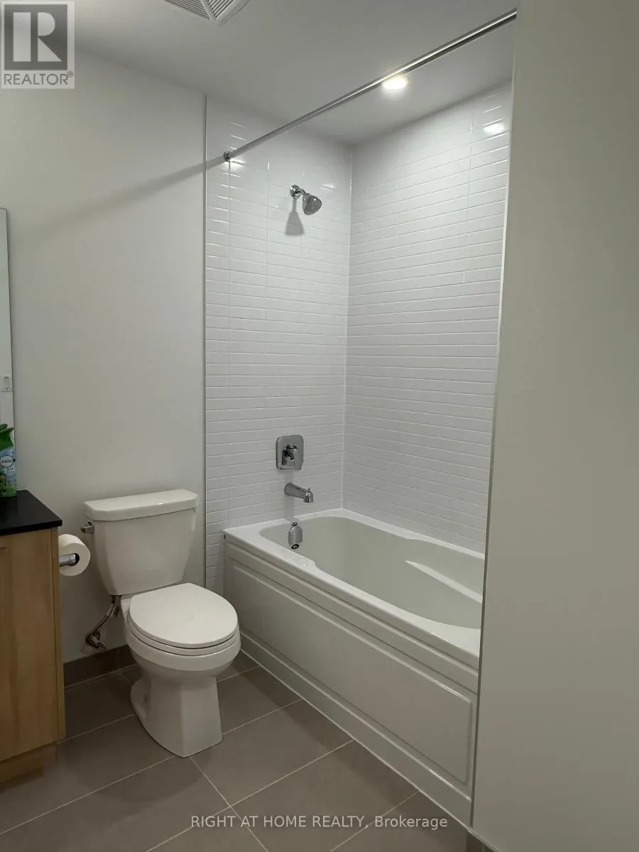 101 - 3250 CARDING MILL TRAIL