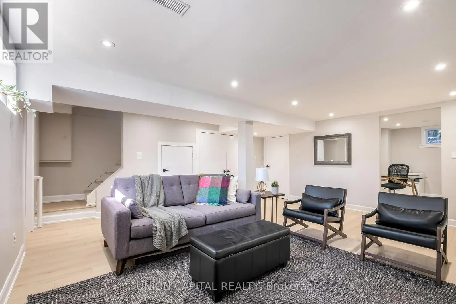 65 EDILOU DRIVE