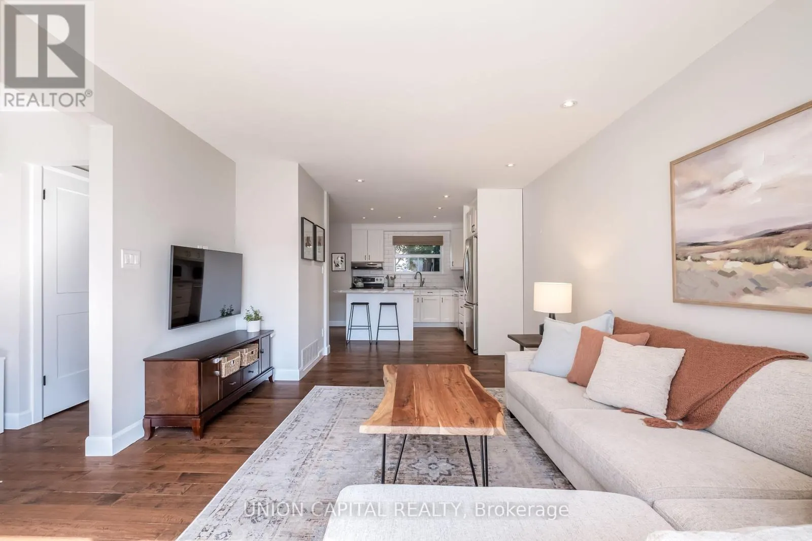 65 EDILOU DRIVE