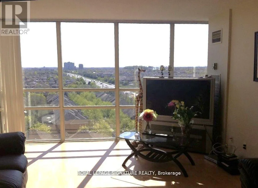 1010 - 50 EGLINTON AVENUE W