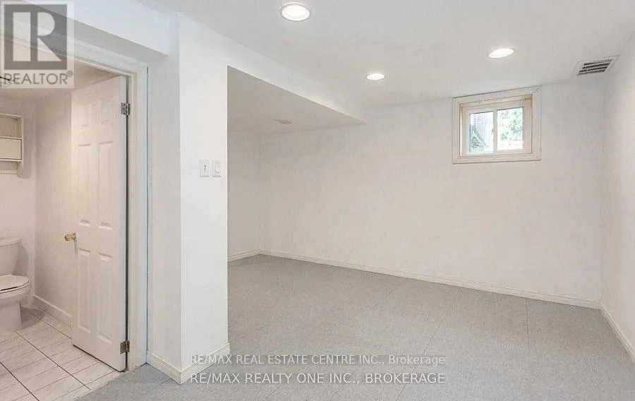 UPPER - 1051 BLIZZARD ROAD