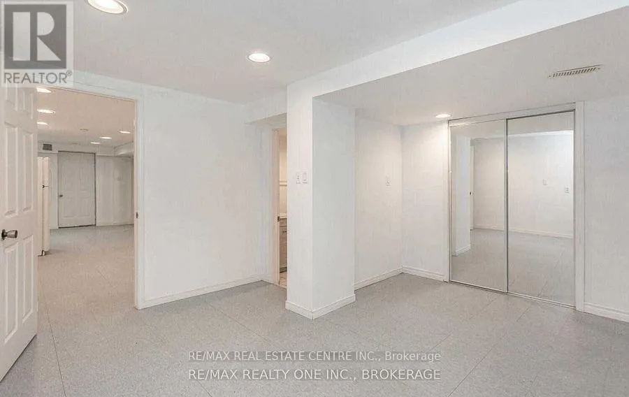 UPPER - 1051 BLIZZARD ROAD