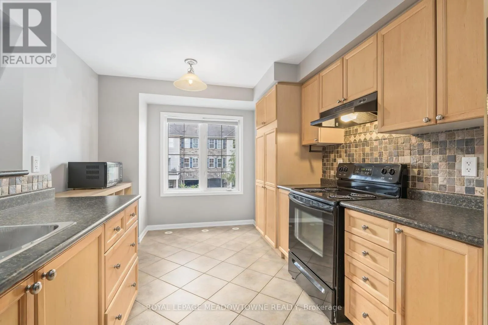 629 FRANK PLACE