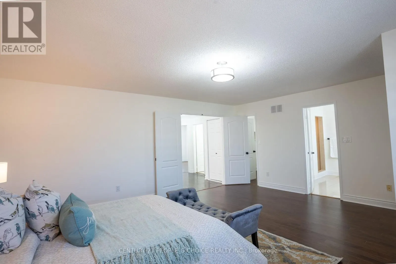 111 BRISDALE DRIVE