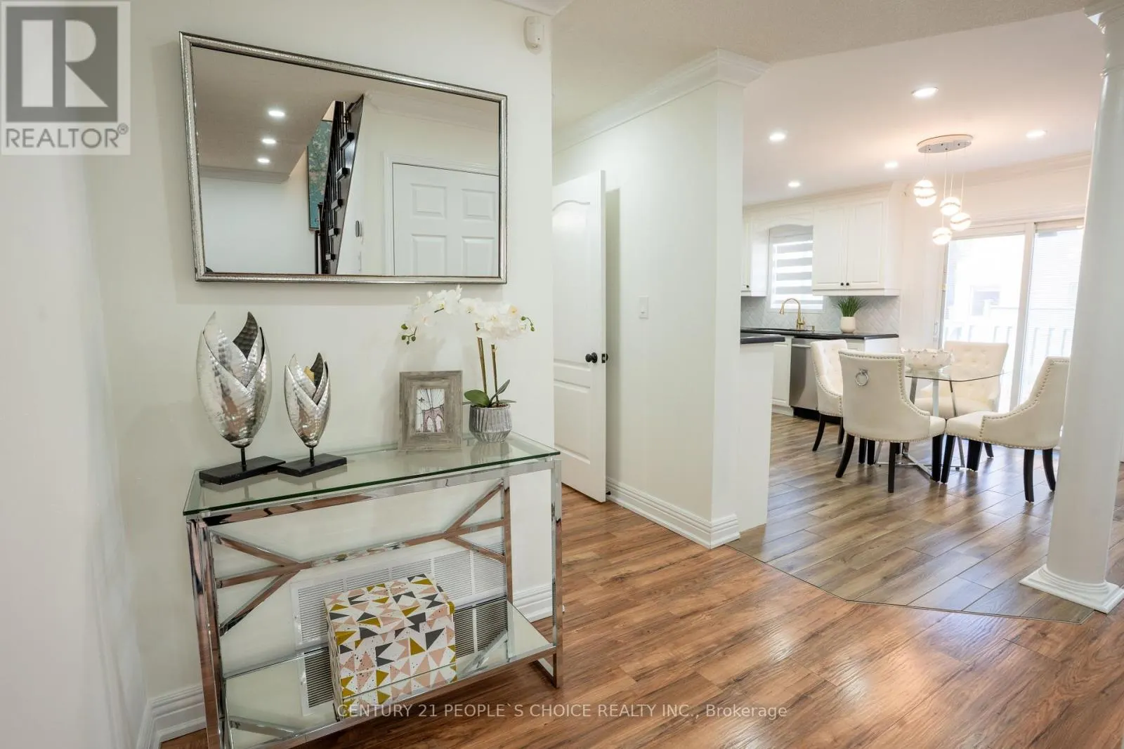 111 BRISDALE DRIVE