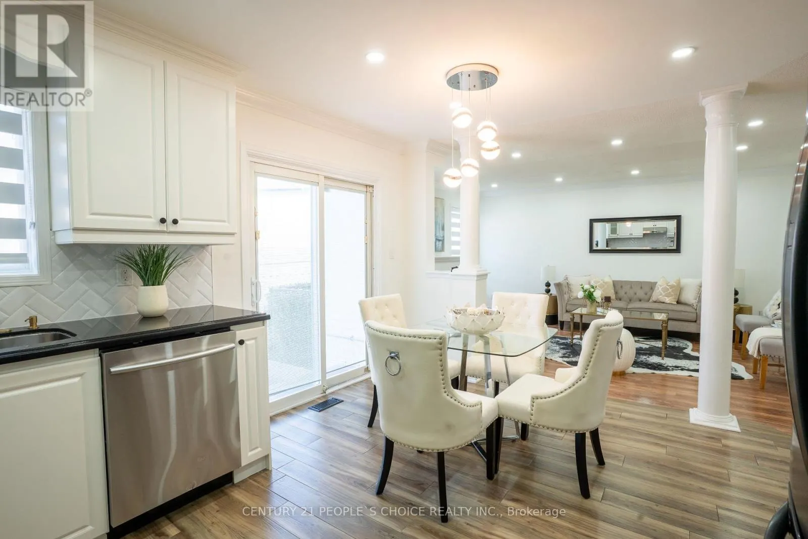 111 BRISDALE DRIVE