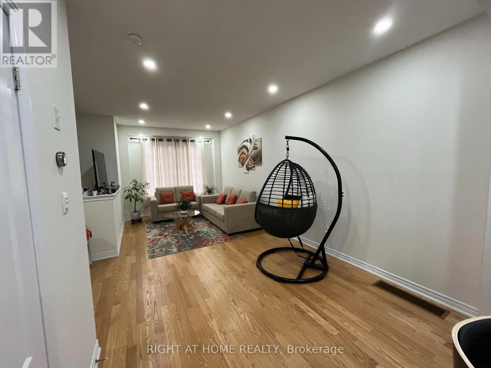 25 SEA DRIFTER CRESCENT