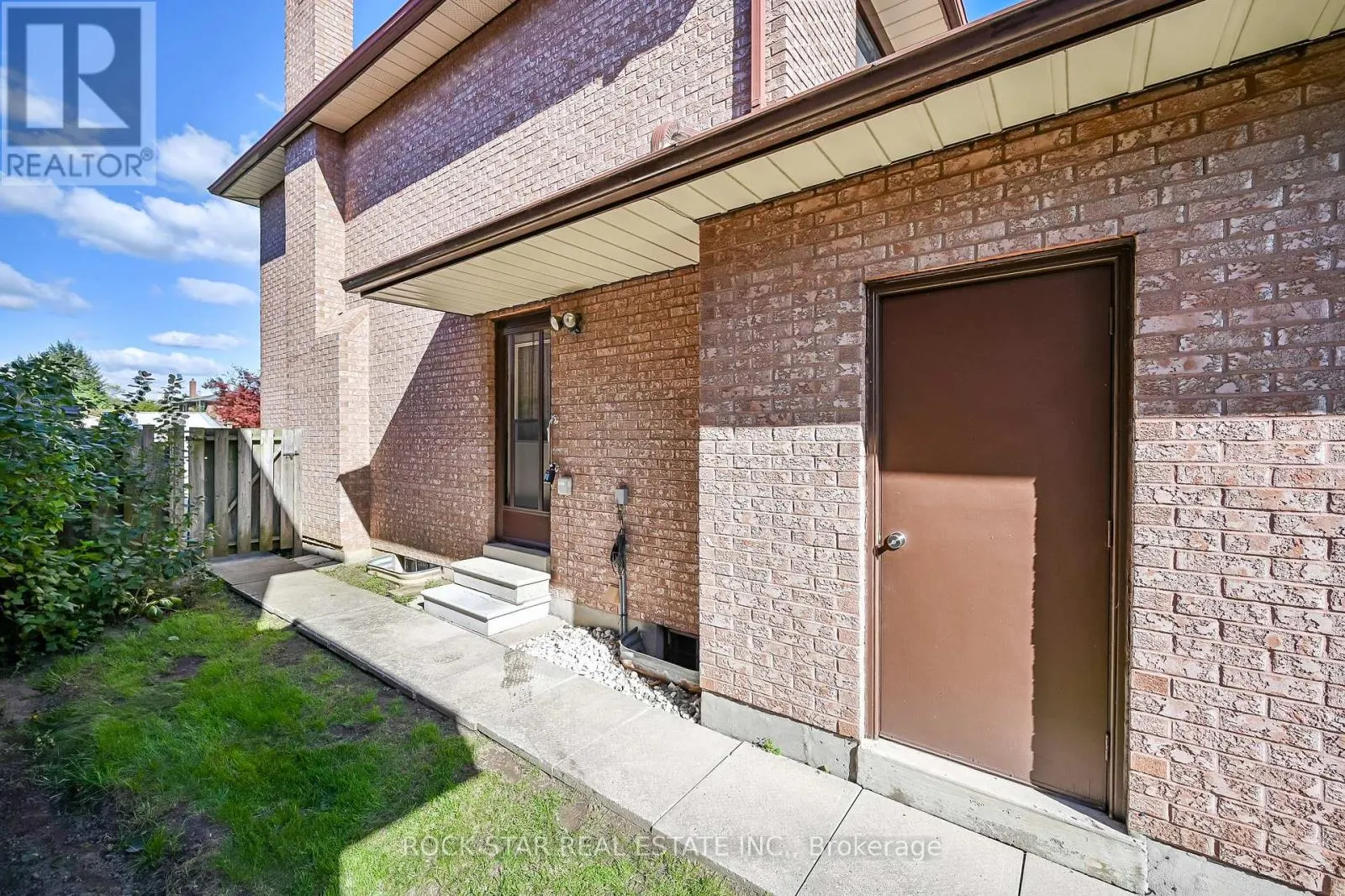 321 CREELMAN ROAD