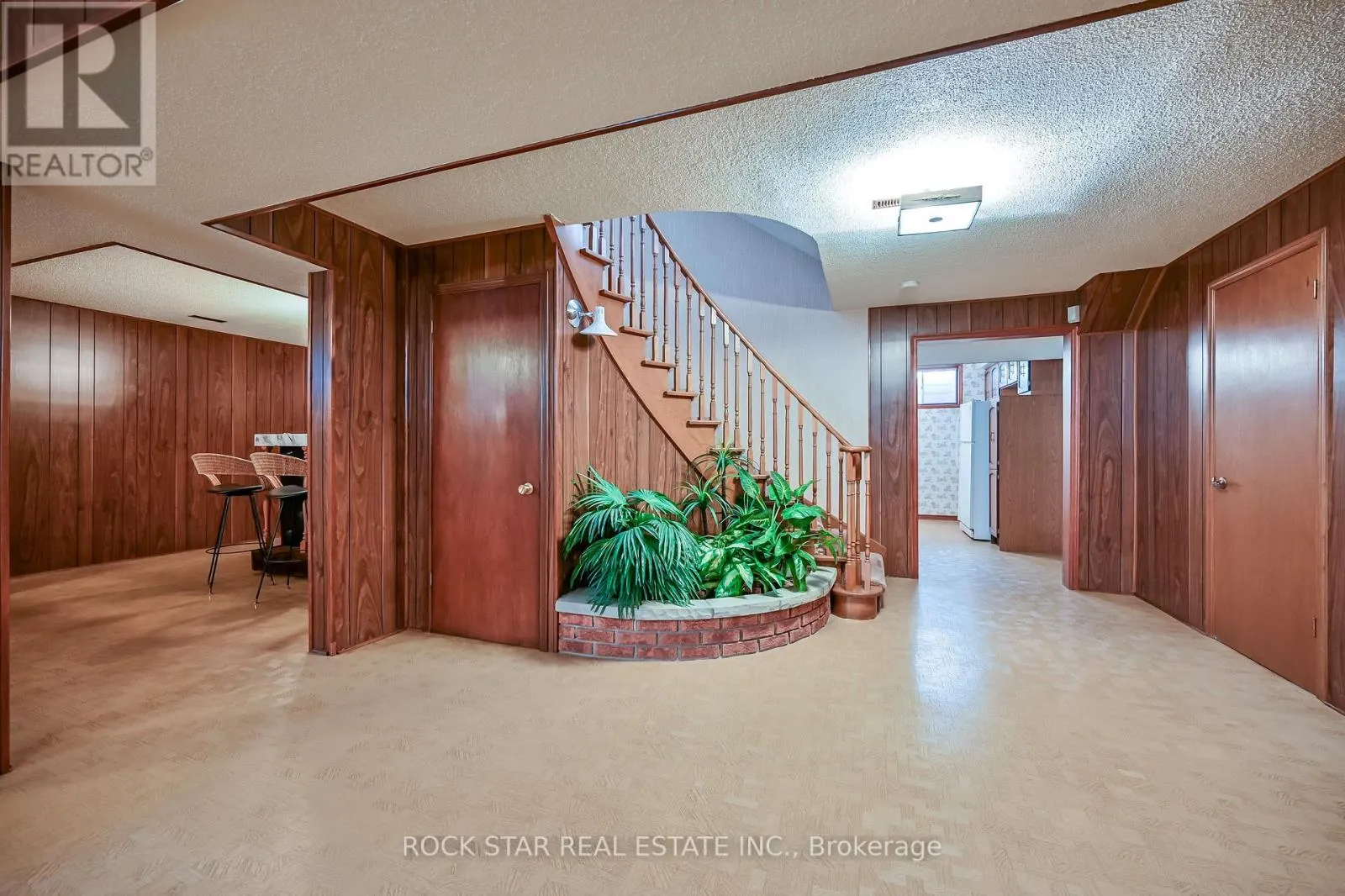 321 CREELMAN ROAD