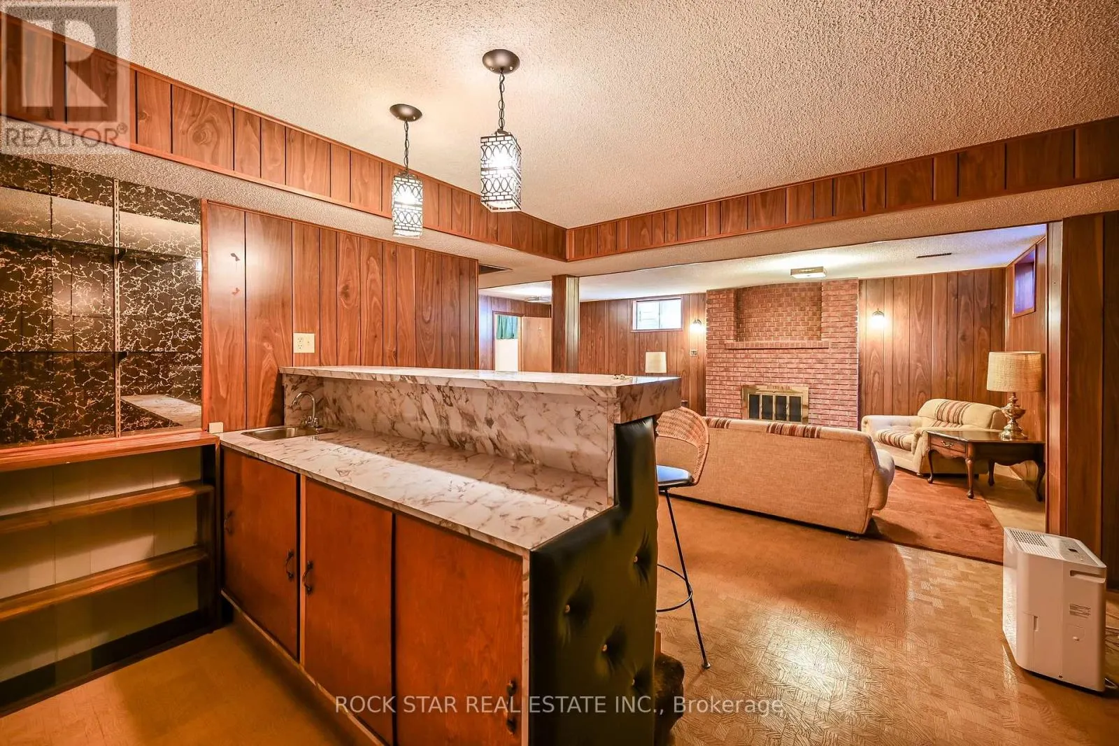 321 CREELMAN ROAD