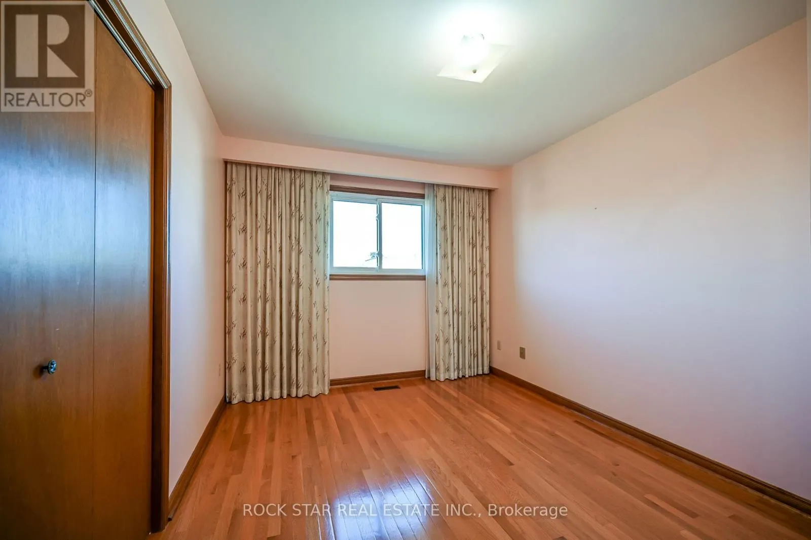 321 CREELMAN ROAD