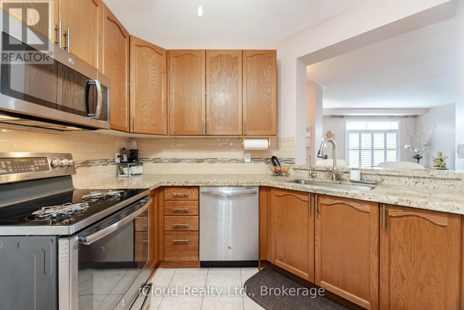 408 - 443 CENTENNIAL FOREST DRIVE