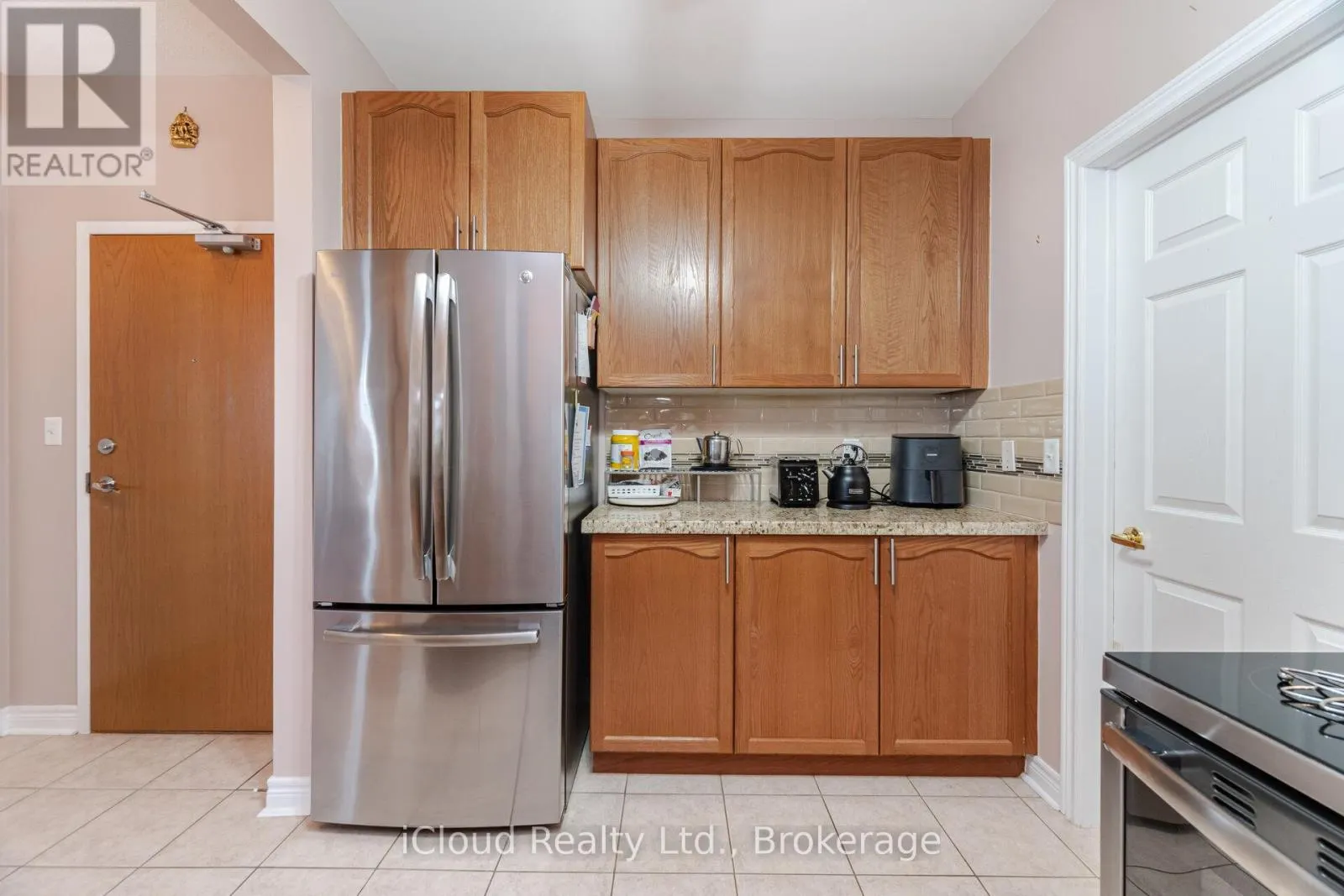 408 - 443 CENTENNIAL FOREST DRIVE