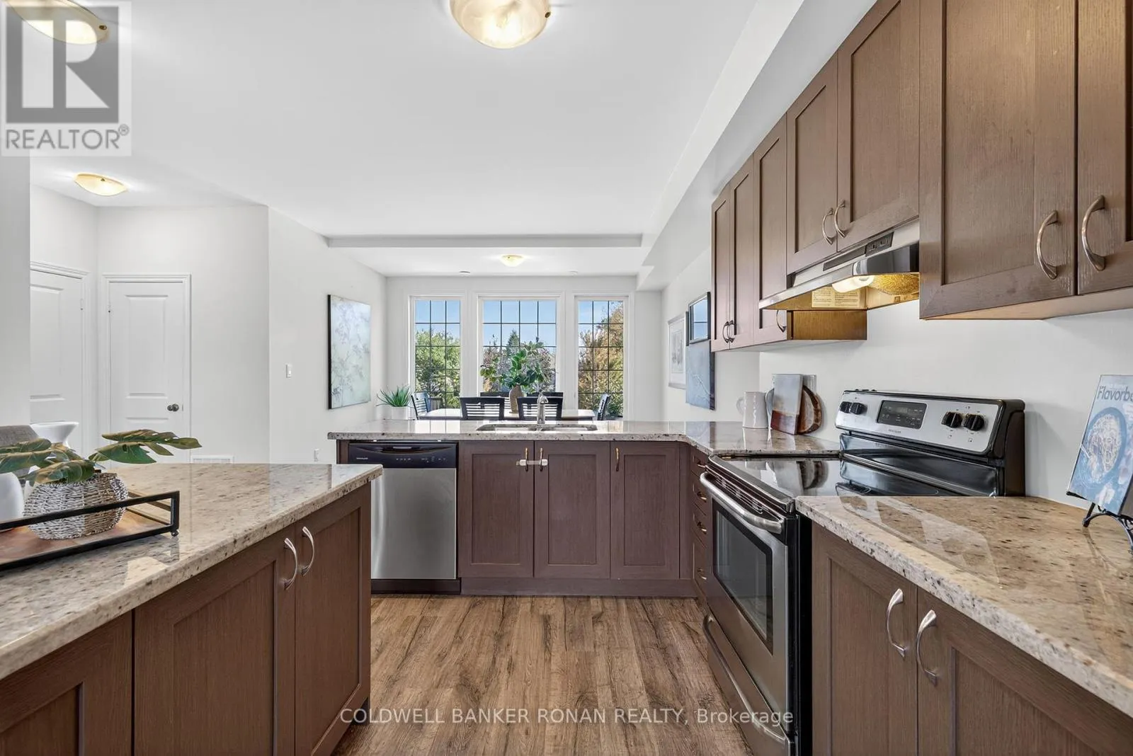 10 MCCARDY COURT