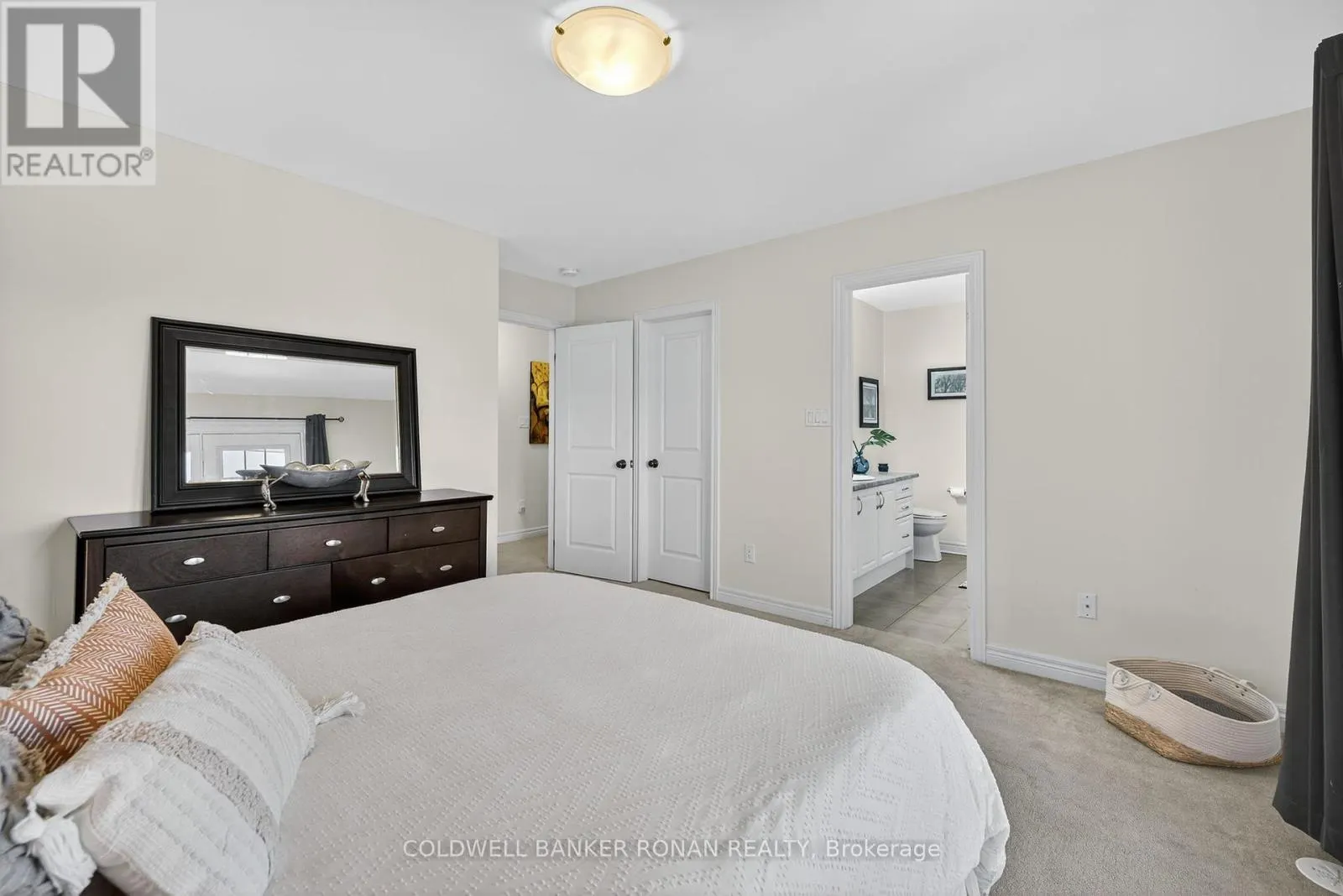 10 MCCARDY COURT