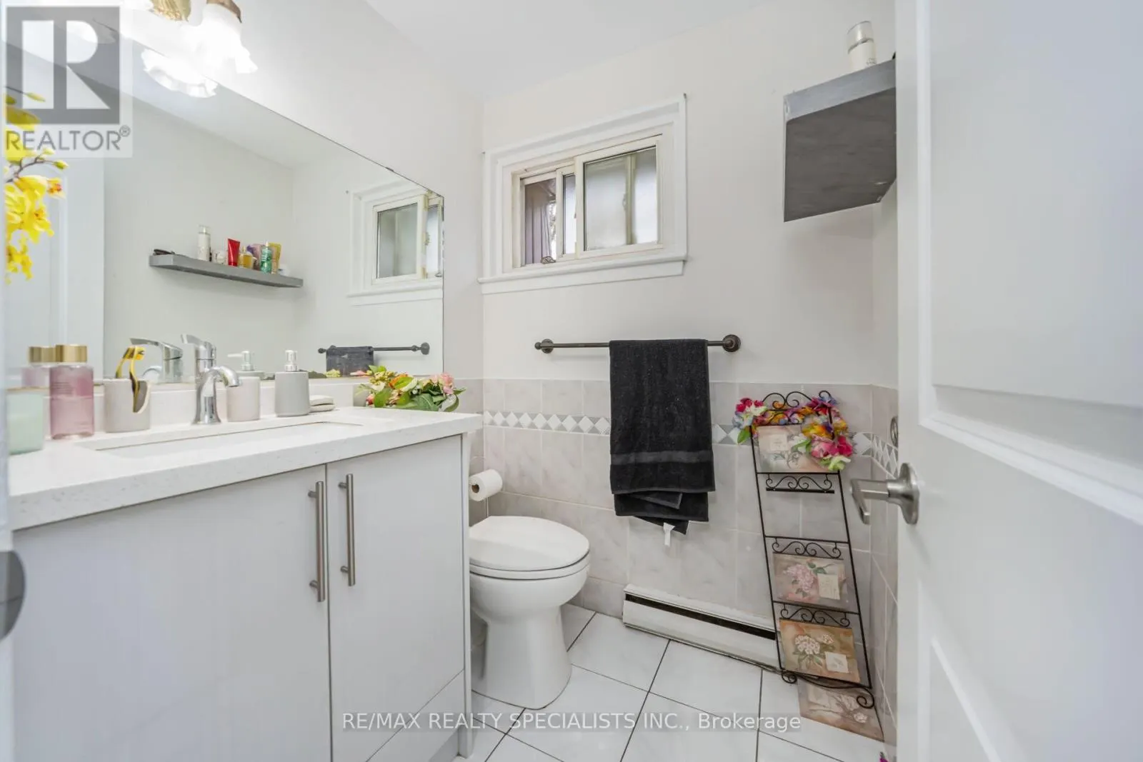 20 DARRAS COURT
