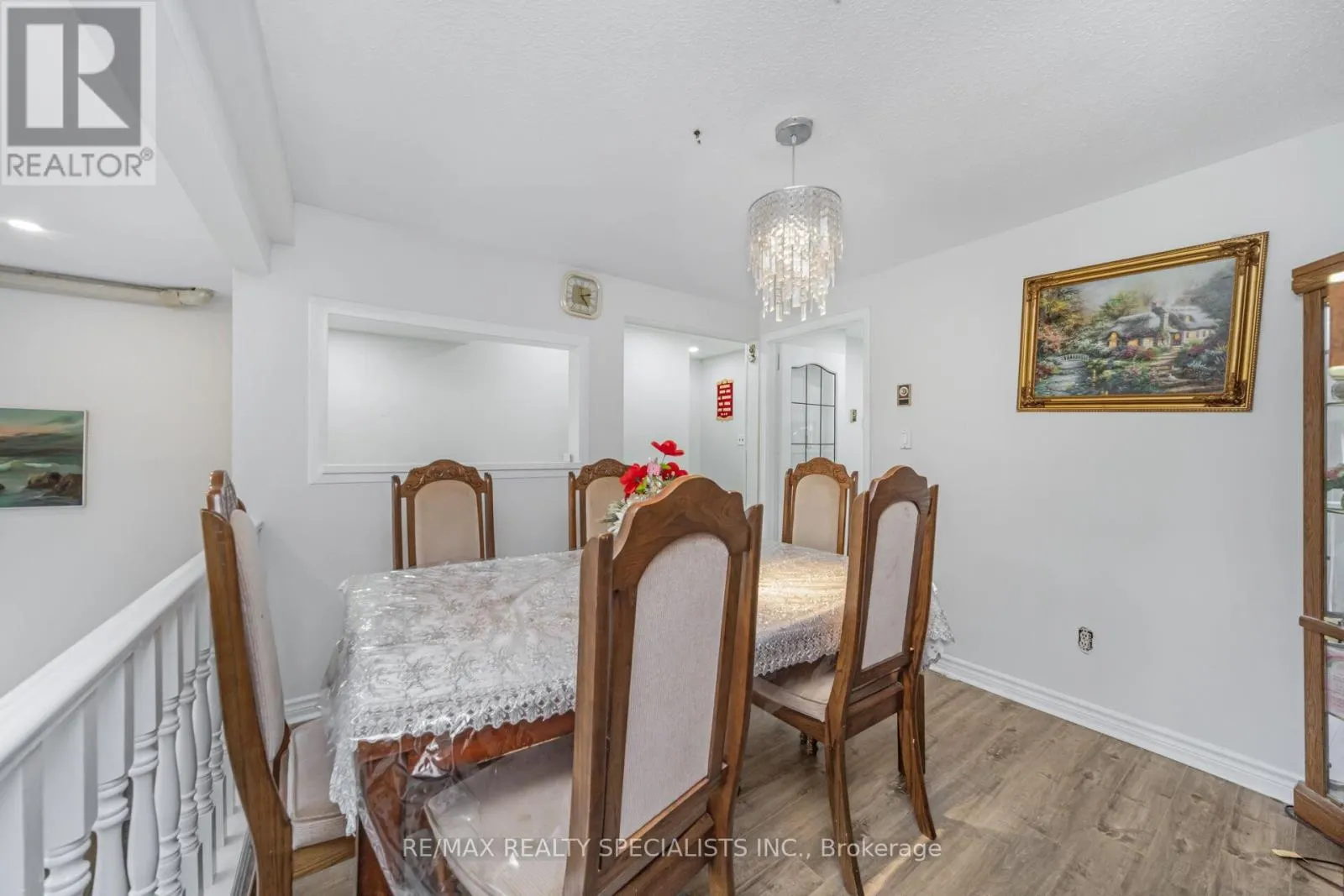 20 DARRAS COURT
