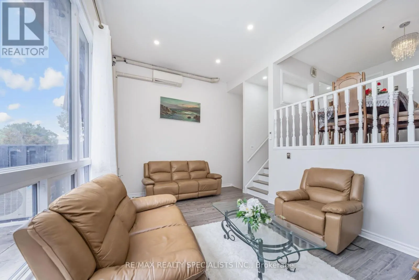 20 DARRAS COURT