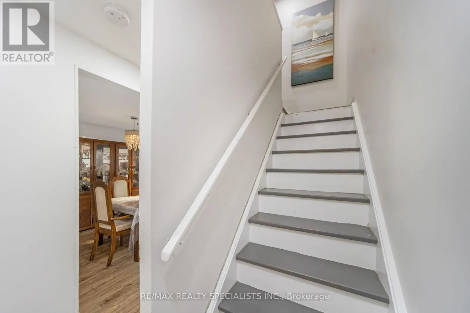 20 DARRAS COURT