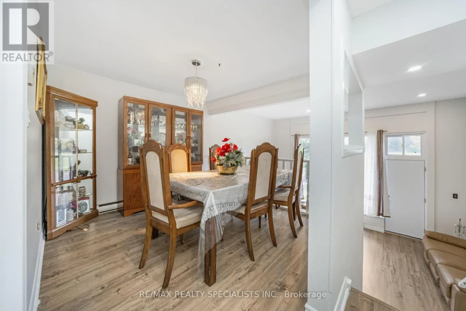 20 DARRAS COURT