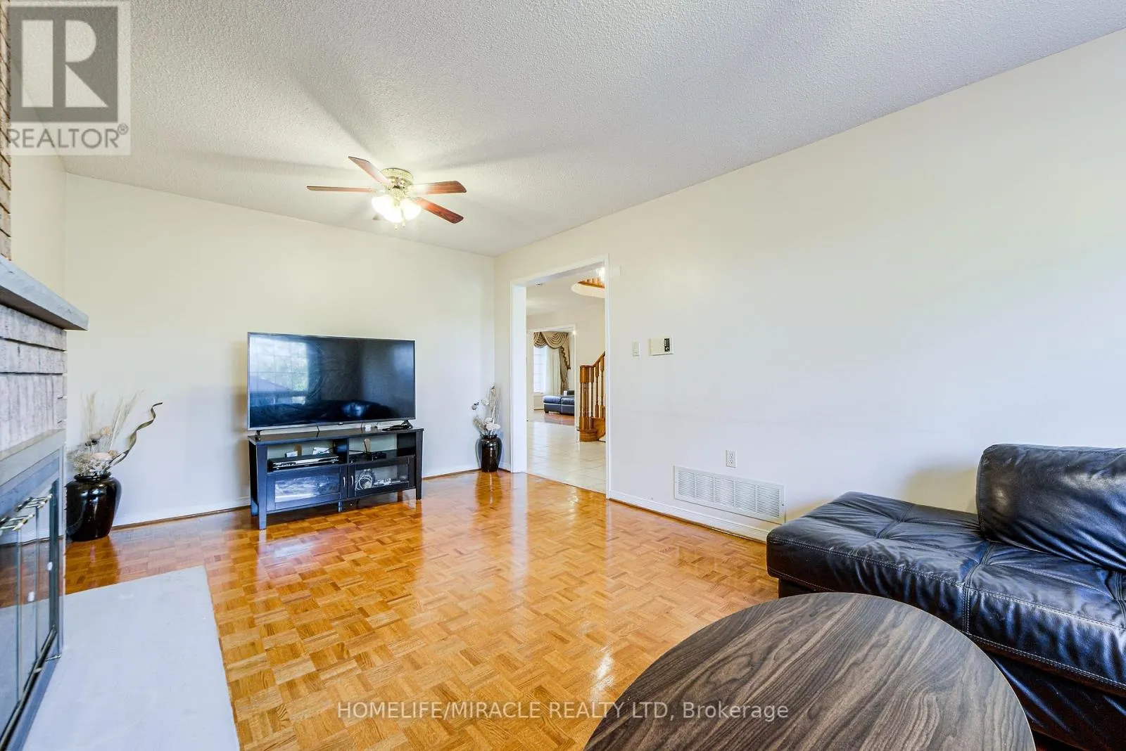 89 WOODLOT CRESCENT
