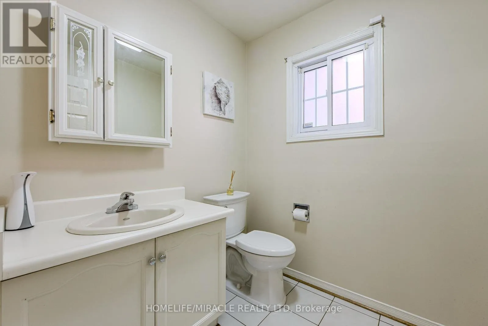 89 WOODLOT CRESCENT