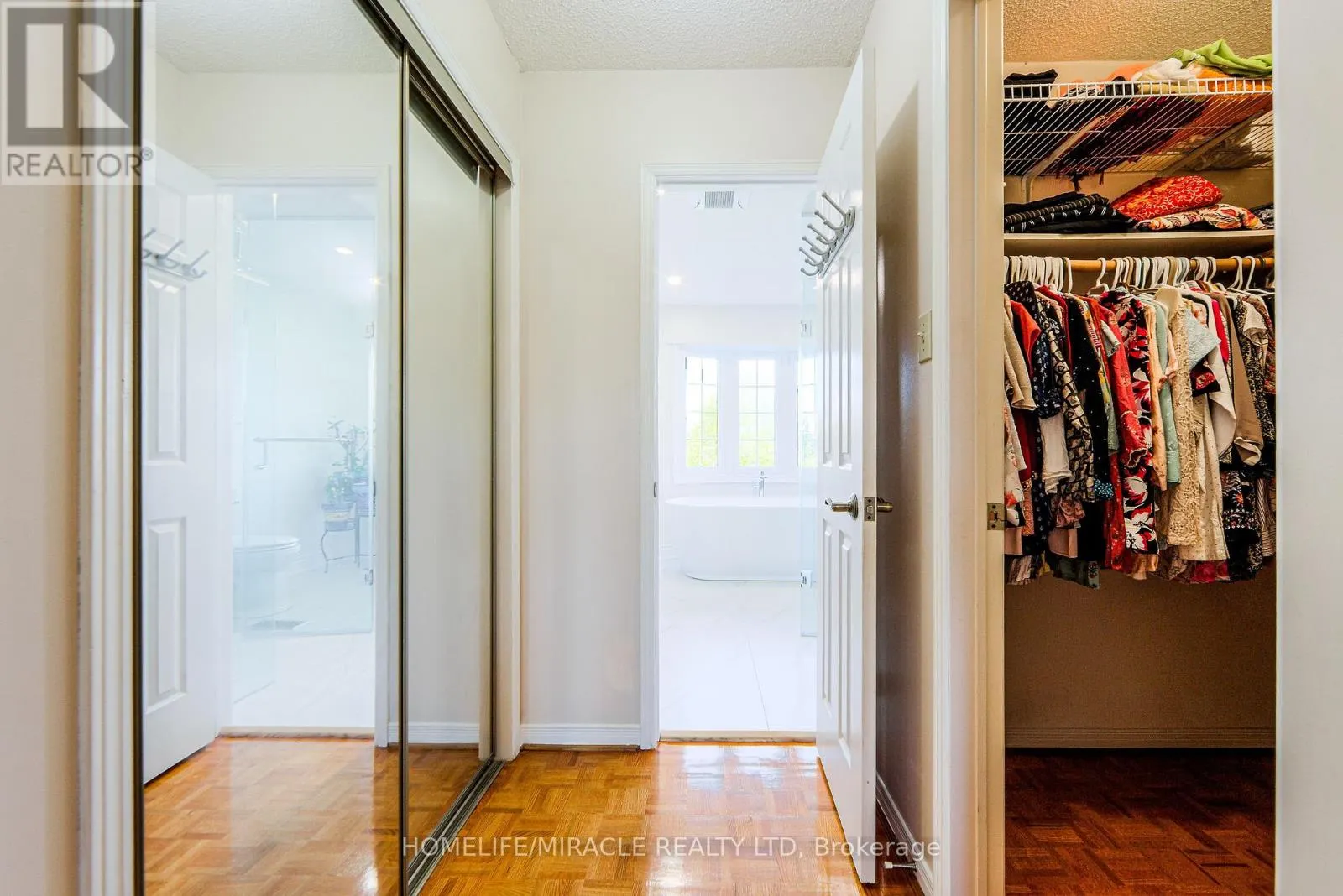 89 WOODLOT CRESCENT