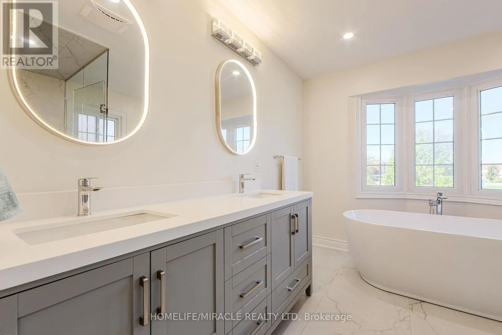 89 WOODLOT CRESCENT
