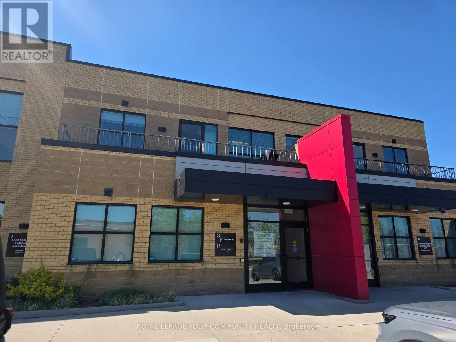 28 - 2155 DUNWIN DRIVE