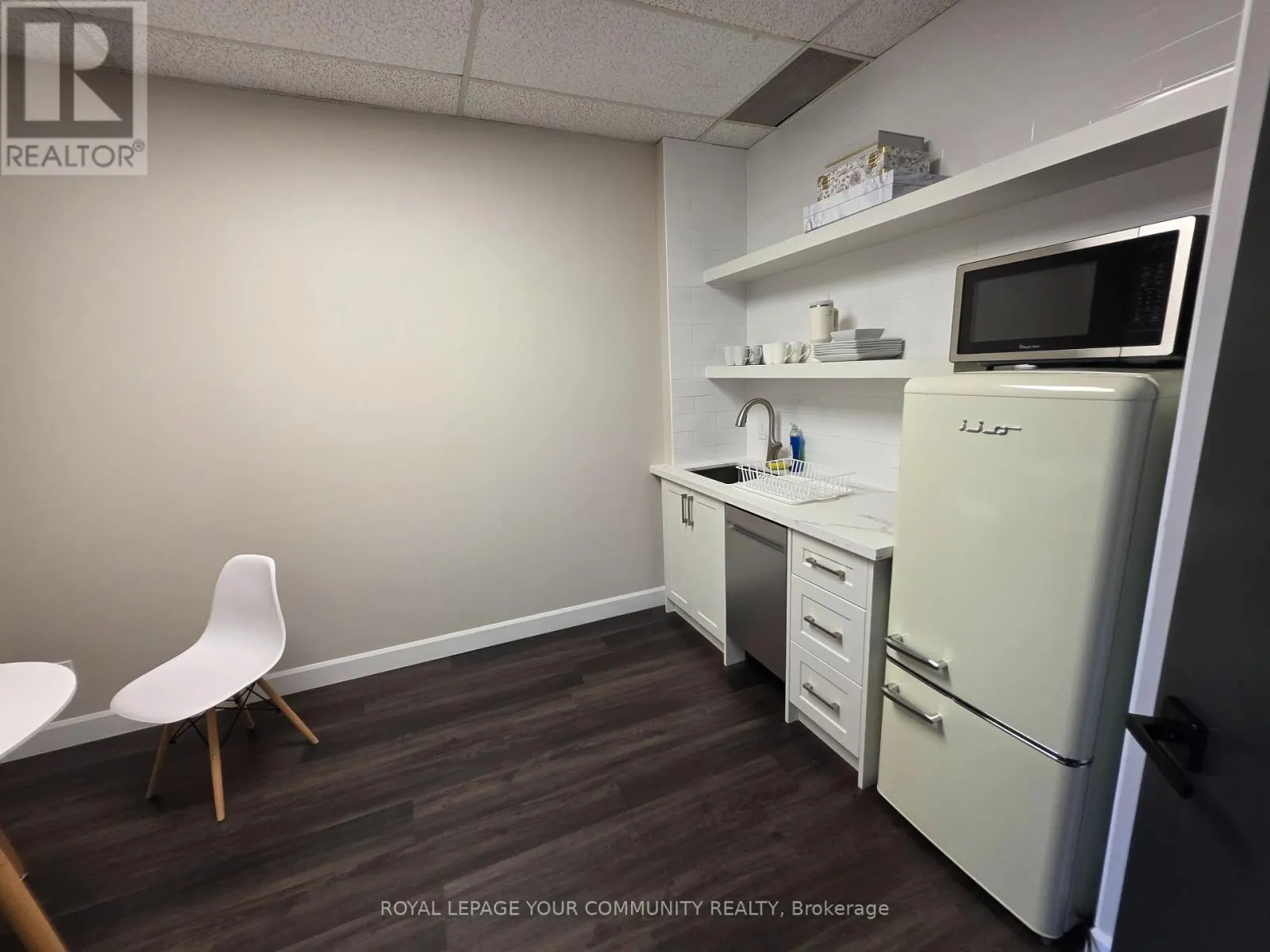 28 - 2155 DUNWIN DRIVE